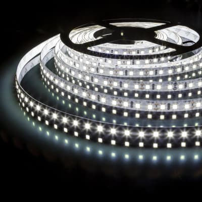 Cветодиодная лента Elektrostandard холодный белый 2835 12V 120Led 9,6W IP20