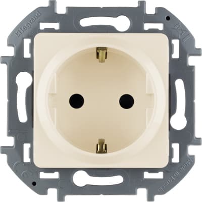 Розетка с заземлением и интегрированными защитными шторками Legrand Inspiria для скрытого монтажа , цвет "Слоновая кость". Максимальный ток 16 А, напряжение ~250В, максимальная мощность 3680 Вт.  673731