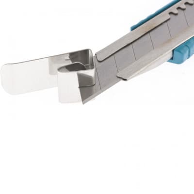 Нож, 160 мм, металлический корпус, выдвижное сегментное лезвие 18 мм (SK-5), металлическая направляющая, клипса для ремня Gross 78897
