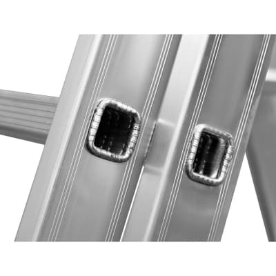 Лестница универсальная трехсекционная СИБИН число ступеней 3 х 7, алюминий, максимальная нагрузка 150 кг 38833-07