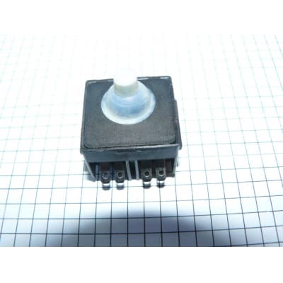 Выключатель SF125 7(7)A 5E4 V000-003-302